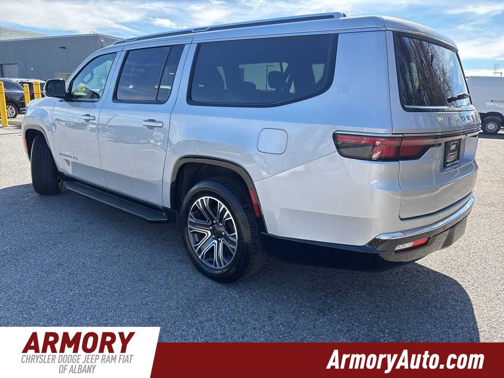 Thumbnail: 2024 Jeep Wagoneer - 6