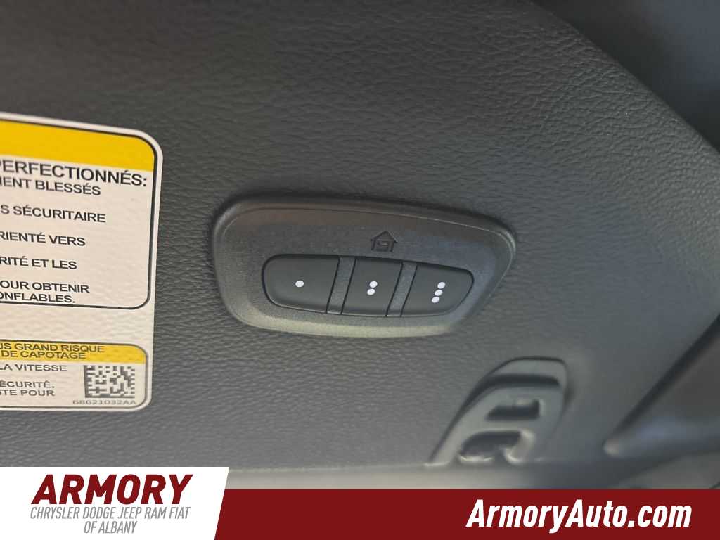 Thumbnail: 2026 Jeep Wrangler - 22