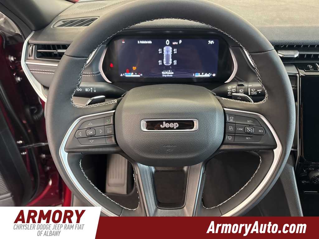 Thumbnail: 2025 Jeep Grand Cherokee - 14