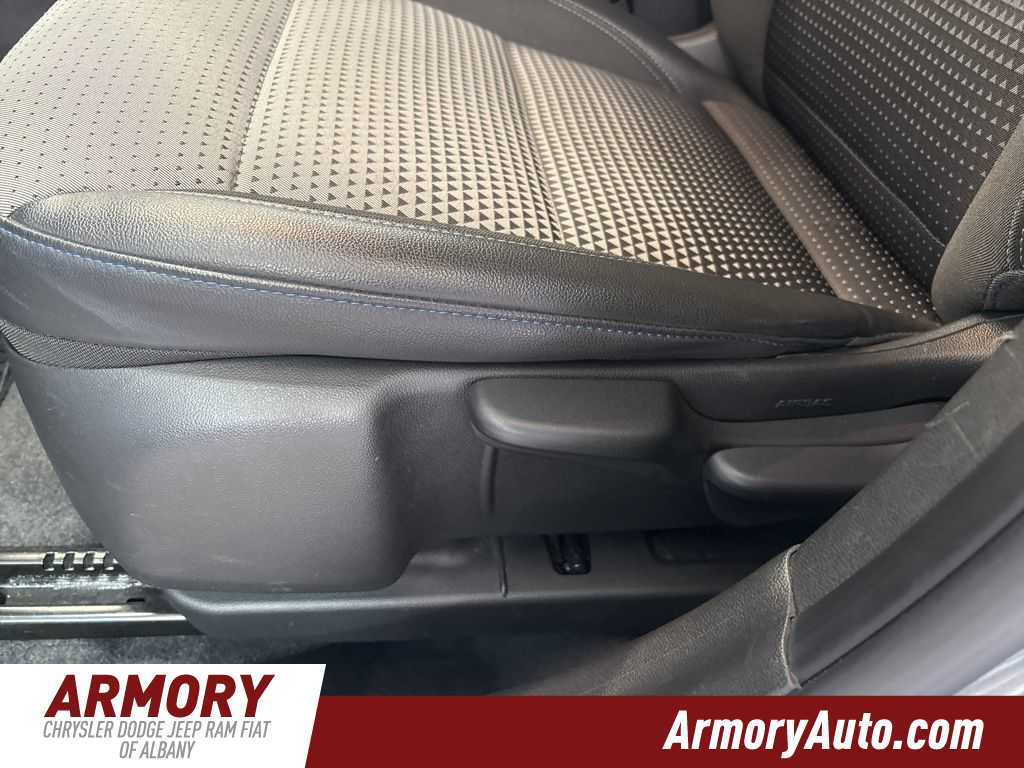 Thumbnail: 2025 Chevrolet Trax - 14