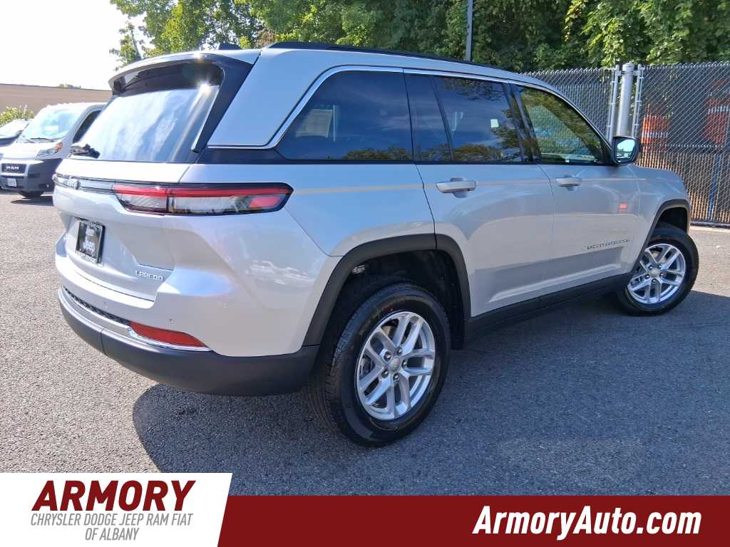 Thumbnail: 2025 Jeep Grand Cherokee - 4