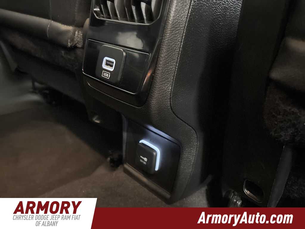 Thumbnail: 2024 Jeep Compass - 32