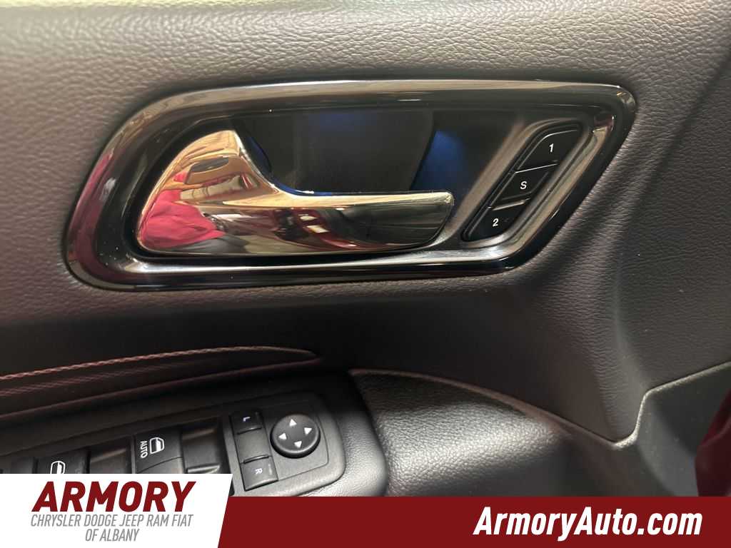 Thumbnail: 2025 Dodge Durango - 9