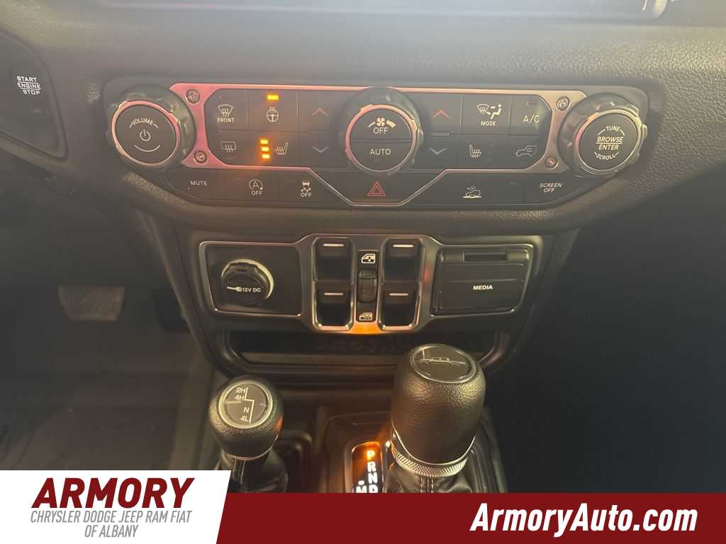 Thumbnail: 2026 Jeep Gladiator - 18