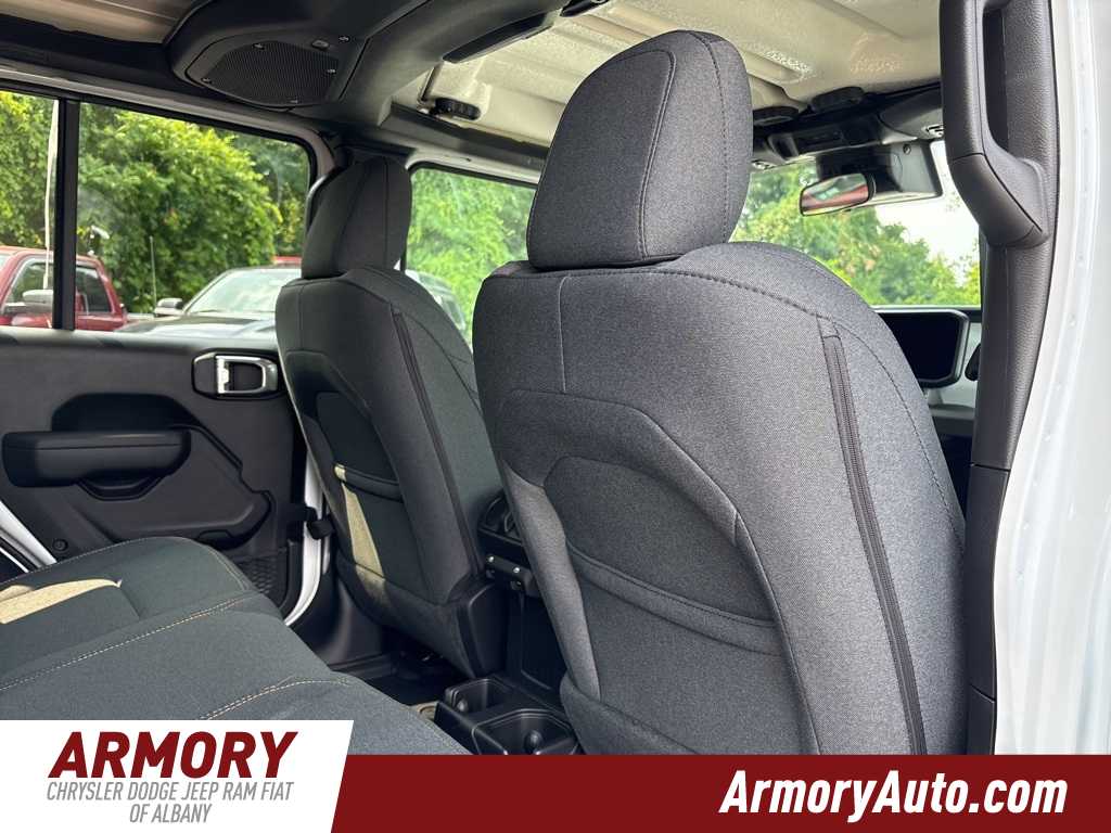 Thumbnail: 2025 Jeep Wrangler - 26