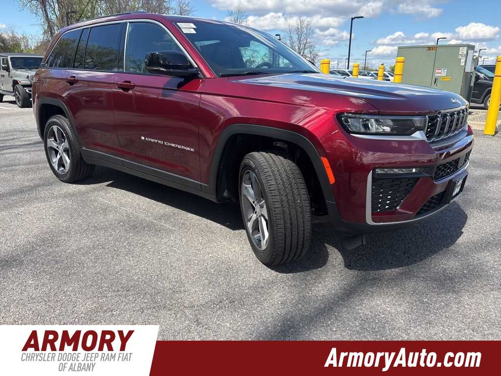 Thumbnail: 2026 Jeep Grand Cherokee - 3