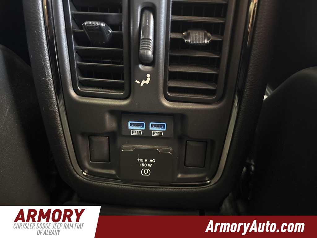 Thumbnail: 2021 Jeep Grand Cherokee - 35