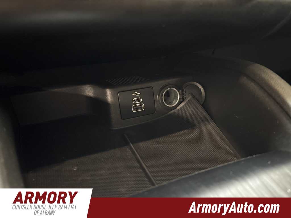 Thumbnail: 2024 Ford Escape - 18