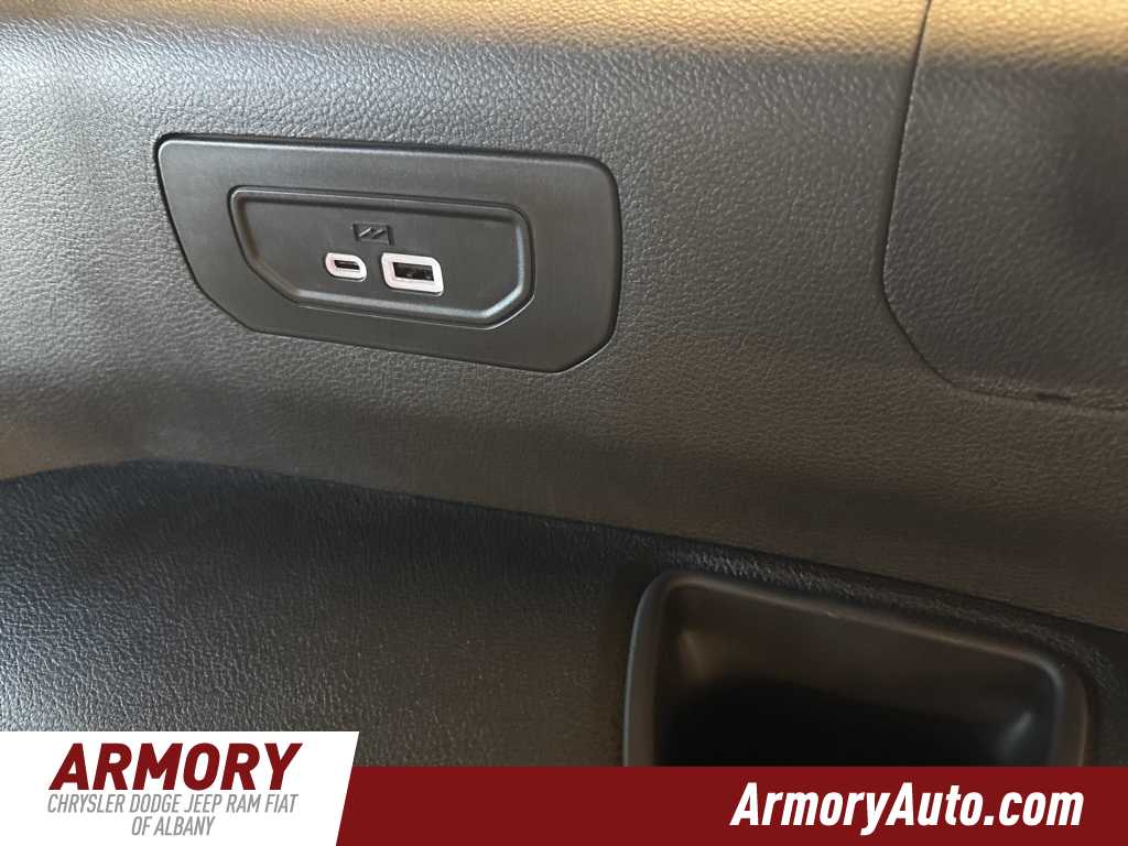 Thumbnail: 2025 Jeep Grand Cherokee L - 29