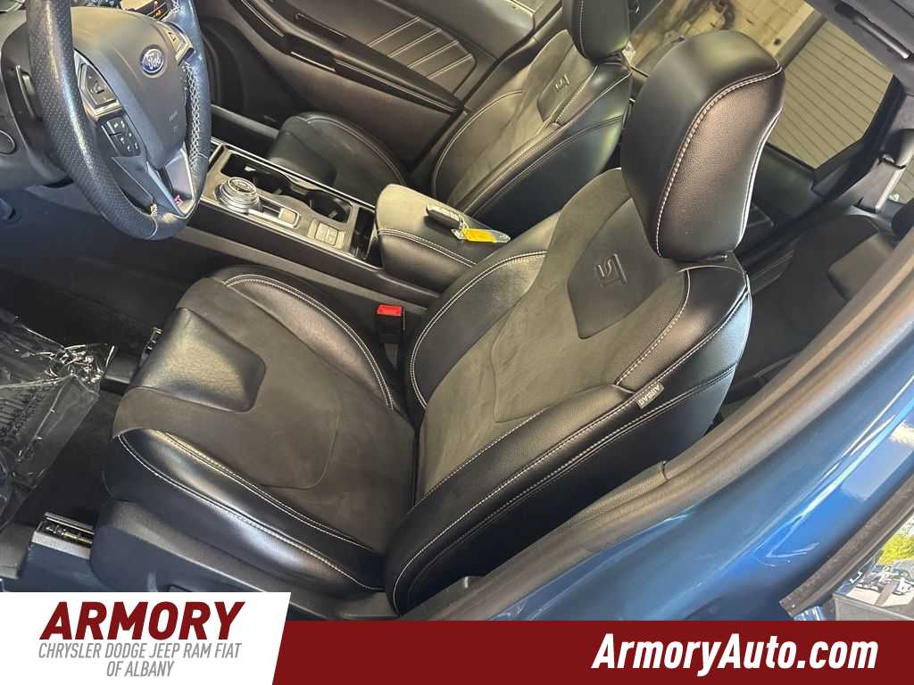 Thumbnail: 2020 Ford Edge - 9