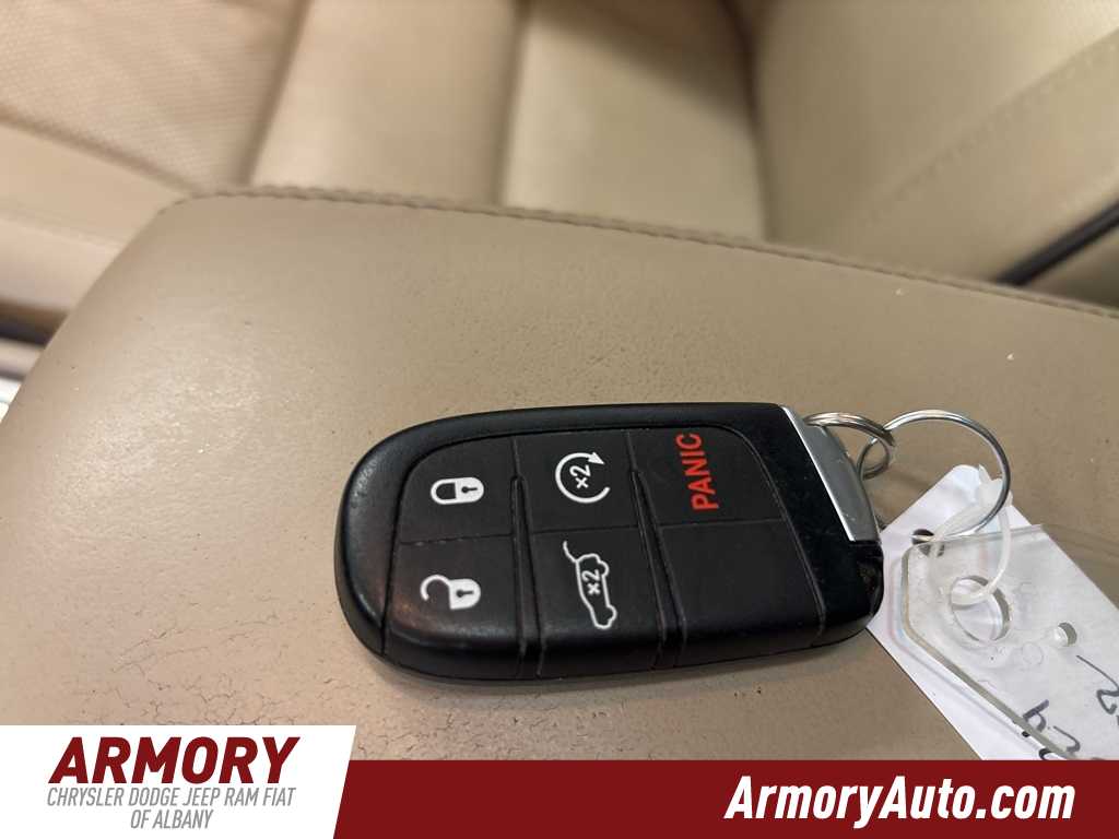 Thumbnail: 2016 Jeep Grand Cherokee - 22