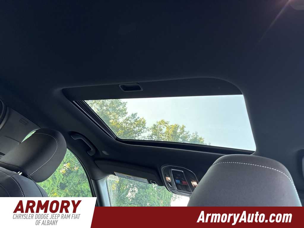 Thumbnail: 2025 Jeep Grand Cherokee L - 25