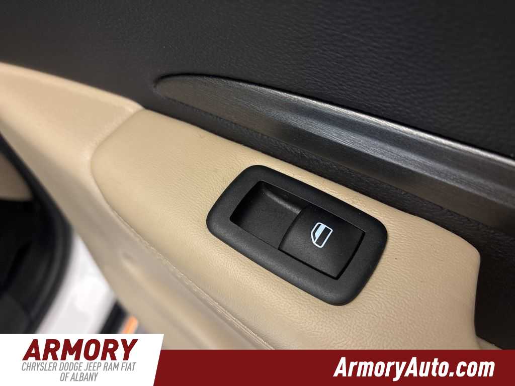 Thumbnail: 2021 Dodge Durango - 32