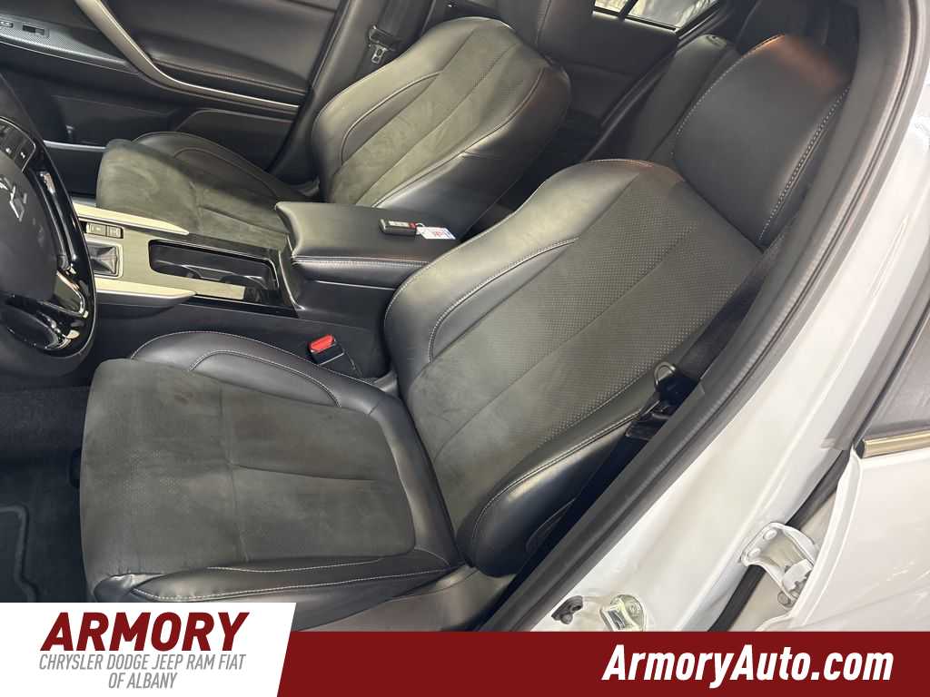 Thumbnail: 2024 Mitsubishi Eclipse Cross - 11