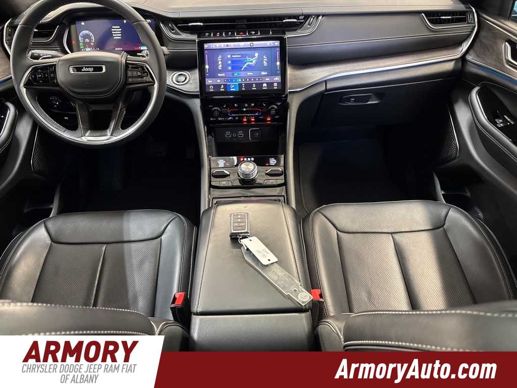 Thumbnail: 2023 Jeep Grand Cherokee - 43