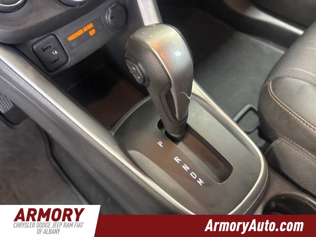 Thumbnail: 2020 Chevrolet Trax - 19