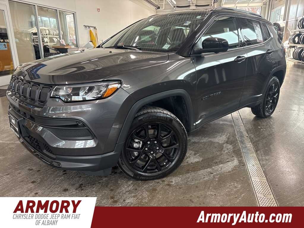 Used 2022 Jeep Compass Altitude SUV