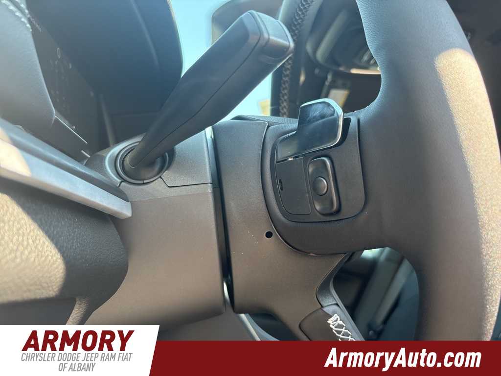 Thumbnail: 2025 Jeep Grand Cherokee L - 11