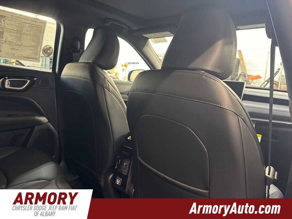 Thumbnail: 2026 Jeep Compass - 32