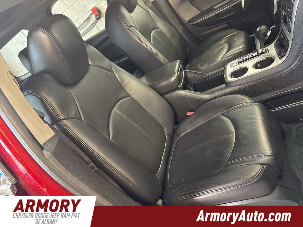 Thumbnail: 2012 GMC Acadia - 39