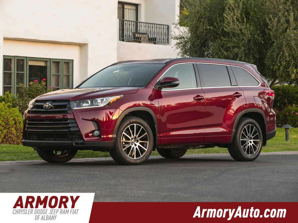 2019 Toyota Highlander XLE -
                Albany, NY