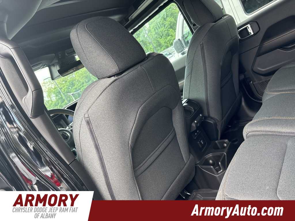 Thumbnail: 2025 Jeep Wrangler - 12