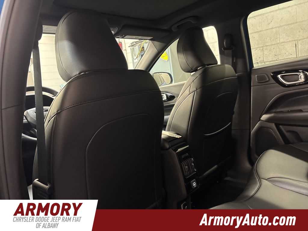 Thumbnail: 2026 Jeep Compass - 23