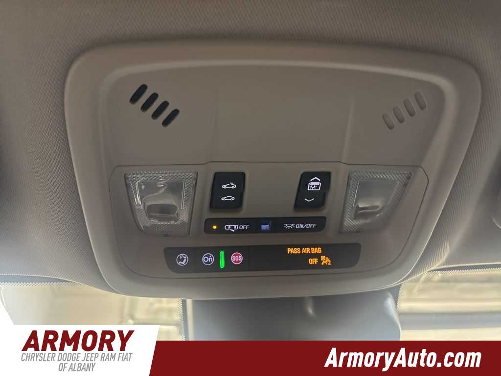 Thumbnail: 2023 Chevrolet Malibu - 23