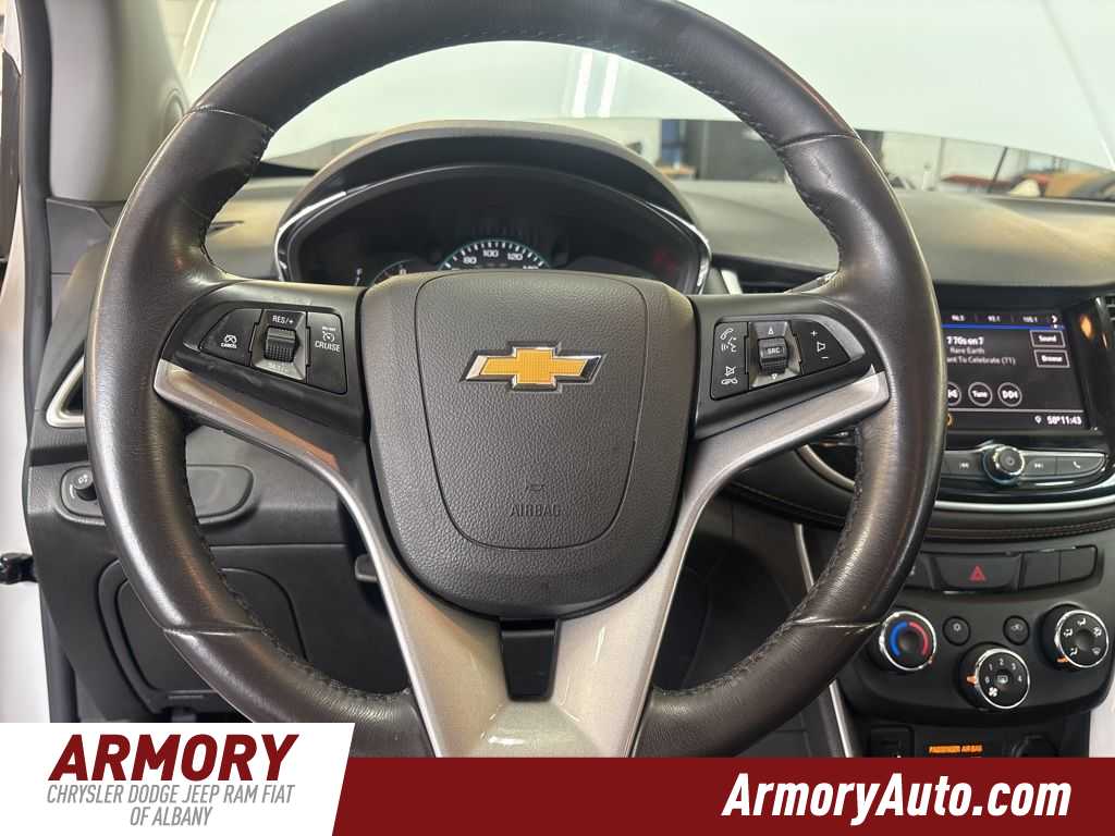 Thumbnail: 2020 Chevrolet Trax - 12