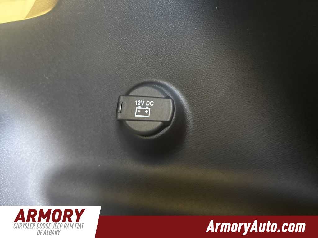 Thumbnail: 2026 Jeep Cherokee - 34