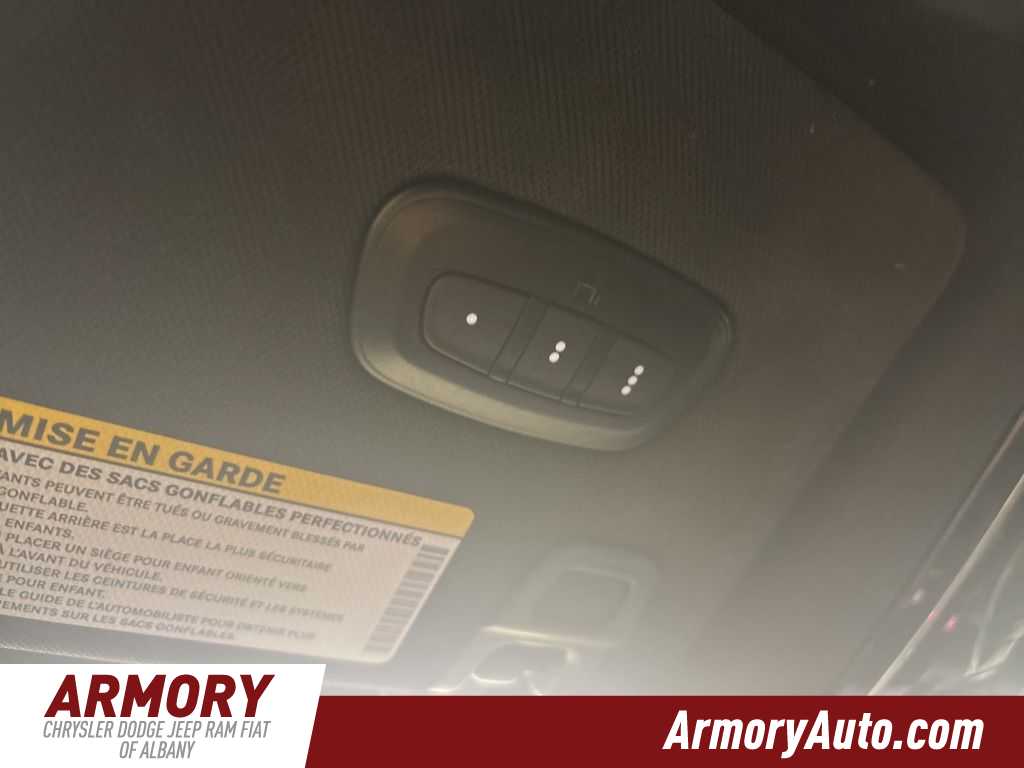 Thumbnail: 2023 Jeep Grand Cherokee L - 26