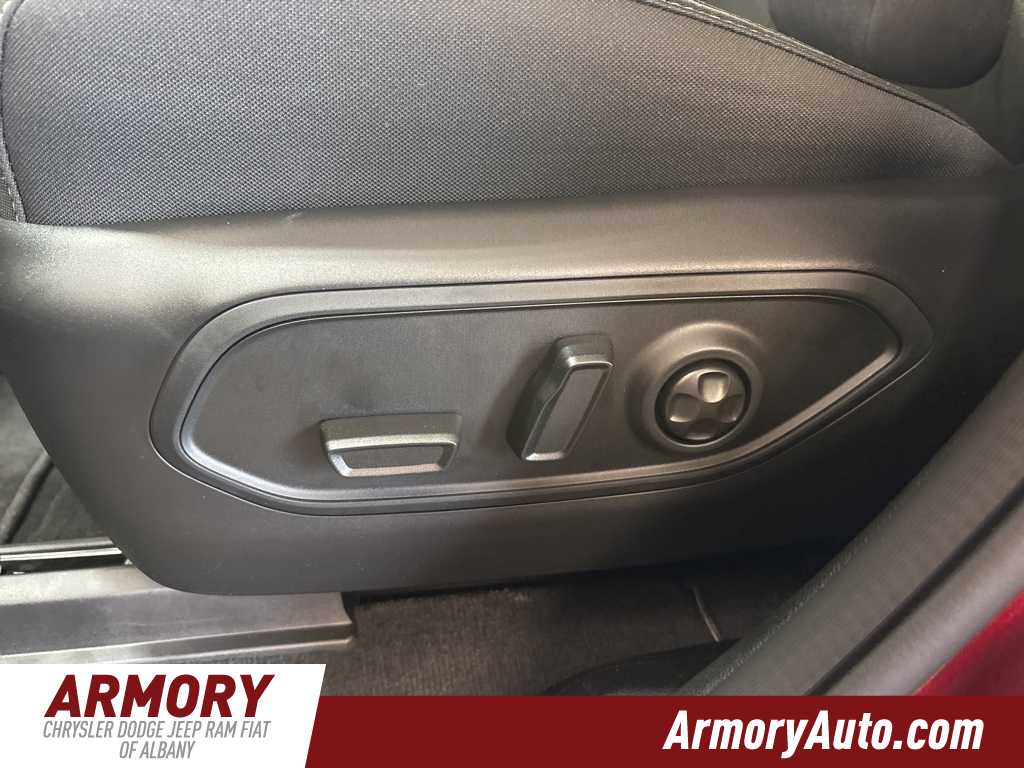 Thumbnail: 2025 Jeep Grand Cherokee - 13