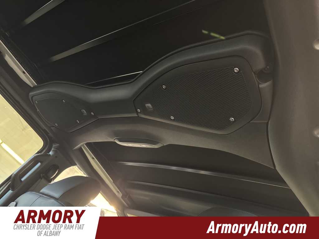 Thumbnail: 2025 Jeep Wrangler - 35