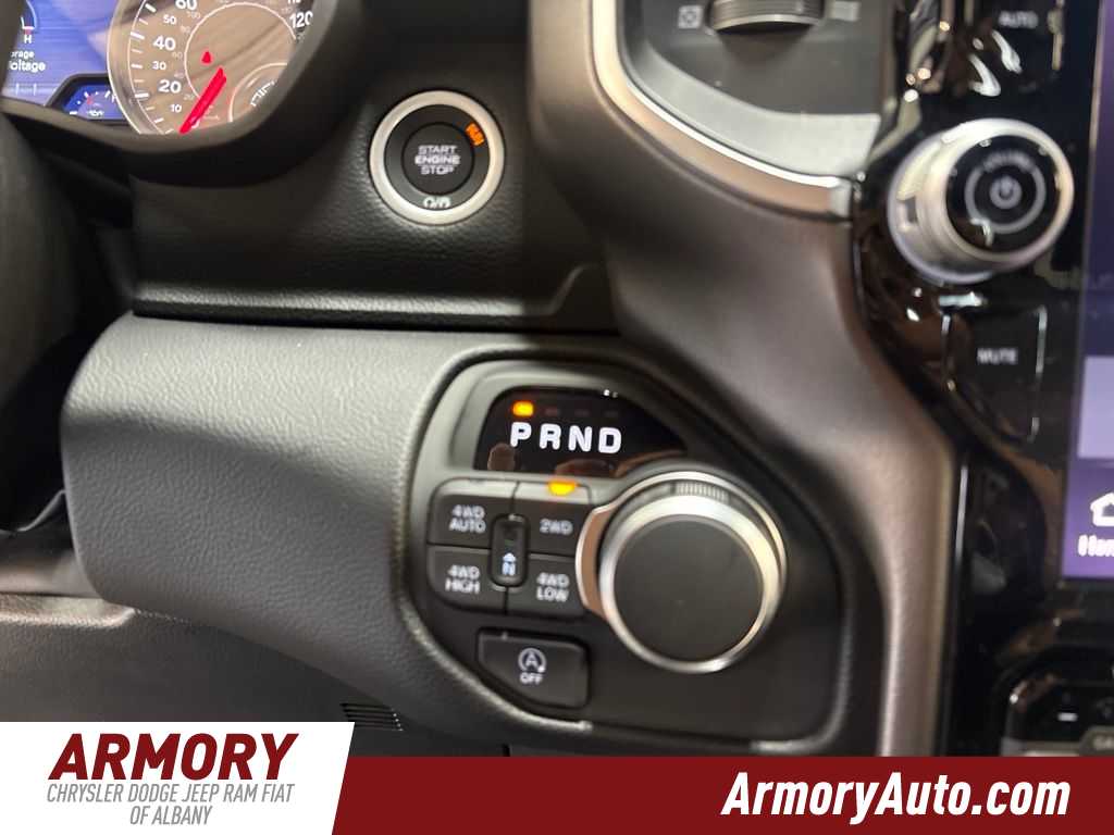 Thumbnail: 2026 RAM 1500 - 19