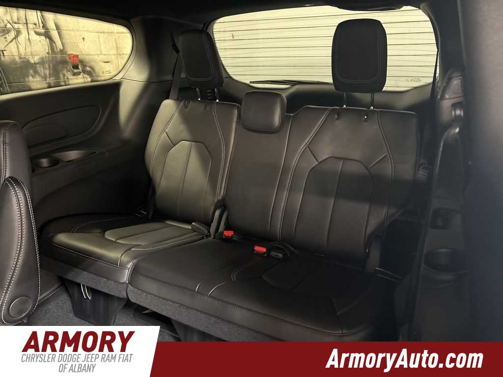 Thumbnail: 2026 Chrysler Pacifica - 27