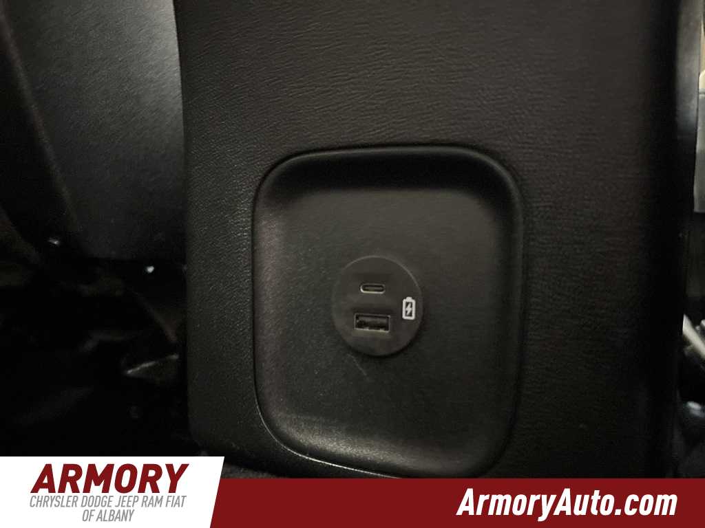 Thumbnail: 2022 Ford Escape - 33