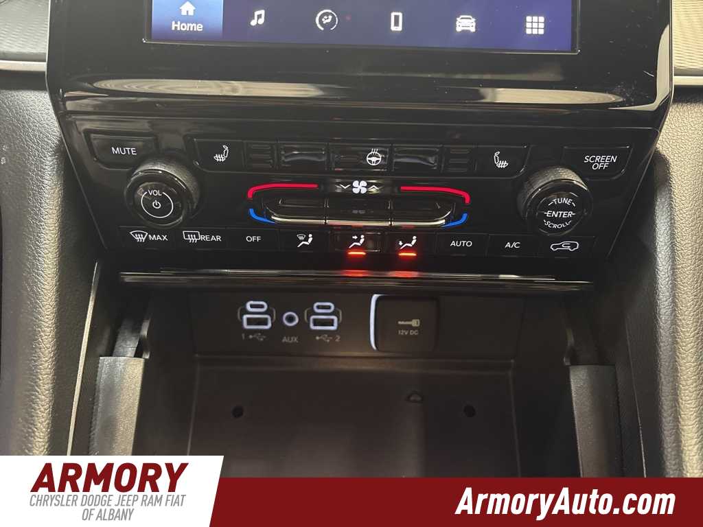 Thumbnail: 2025 Jeep Grand Cherokee - 18