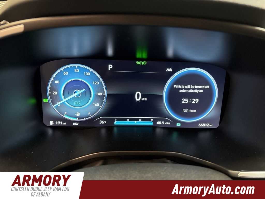 Thumbnail: 2022 Hyundai Santa Fe - 15