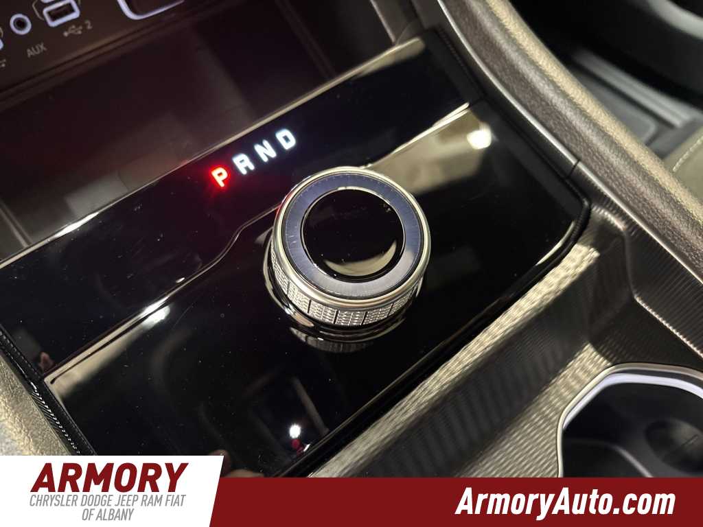 Thumbnail: 2025 Jeep Grand Cherokee - 19