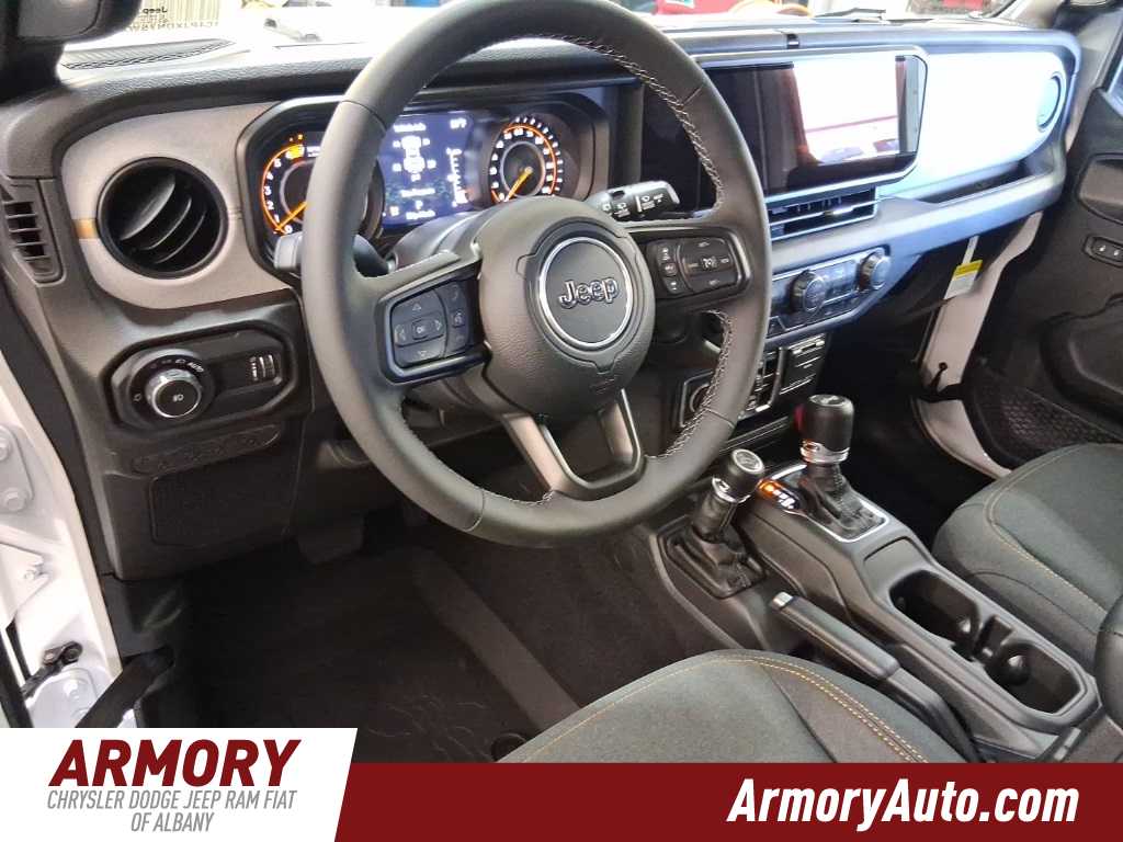 Thumbnail: 2025 Jeep Wrangler - 9