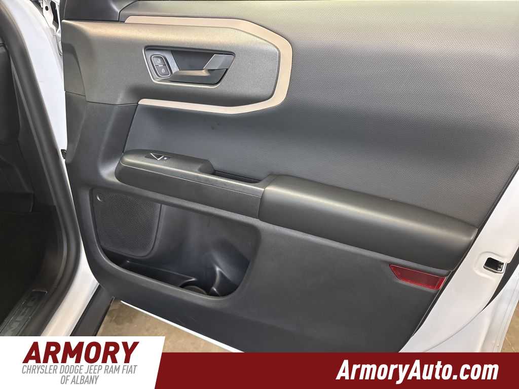 Thumbnail: 2025 Ford Bronco Sport - 35