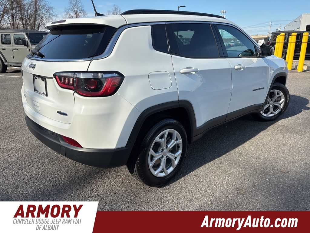 Thumbnail: 2024 Jeep Compass - 4