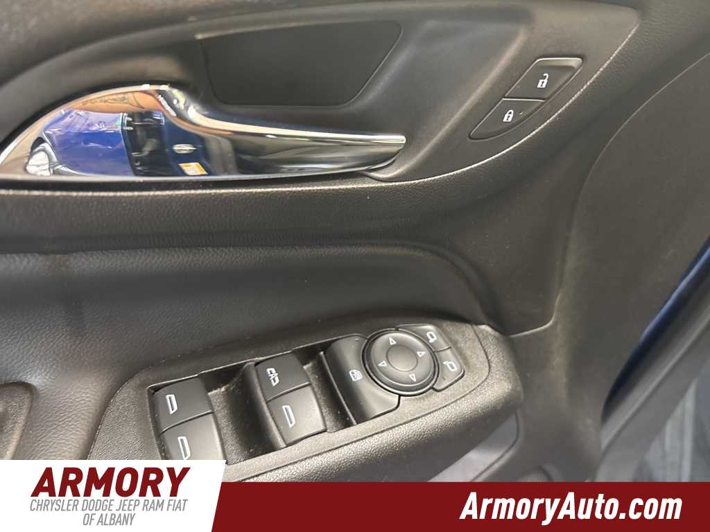 2022 Chevrolet Equinox LT 8