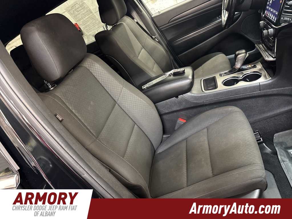 Thumbnail: 2020 Jeep Grand Cherokee - 37