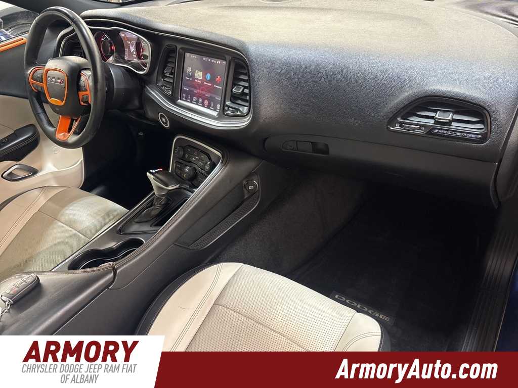 Thumbnail: 2015 Dodge Challenger - 28