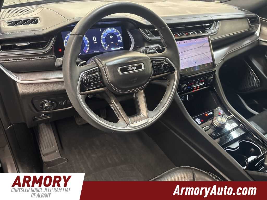 Thumbnail: 2023 Jeep Grand Cherokee L - 11