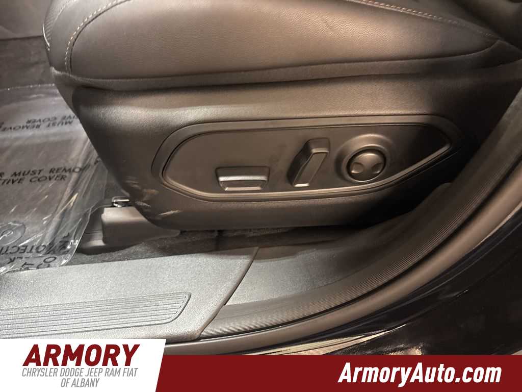 Thumbnail: 2026 Jeep Cherokee - 13