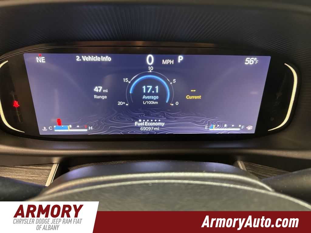 Thumbnail: 2023 Jeep Wagoneer - 17