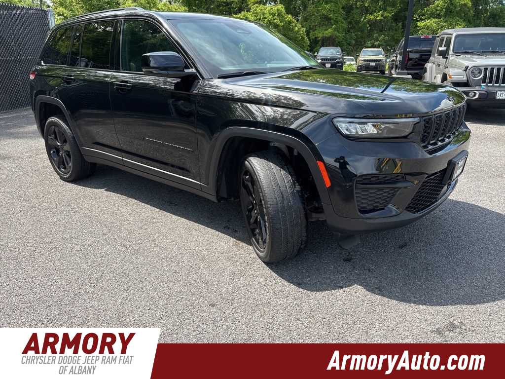 Thumbnail: 2023 Jeep Grand Cherokee - 2