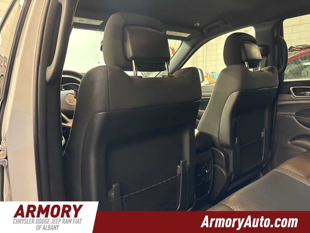 Thumbnail: 2019 Jeep Grand Cherokee - 25